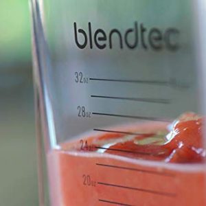 Blendtec Total Classic Original Blender with FourSide Jar (75oz volume/32 oz Wet/Dry Fillable), Professional-Grade Power, 6 Pre-programmed Cycles, 10-speeds, Black (Renewed)