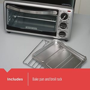 Black+Decker TO1313SBD Toaster Oven, 15.47 Inch, silver