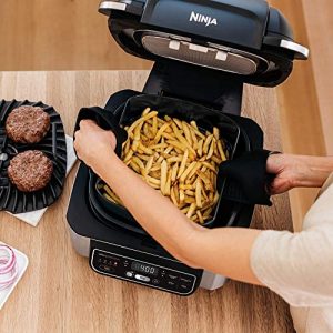 Ninja Foodi Pro 5-in-1 Integrated Smart Probe and Cyclonic Technology Indoor Grill, Air Fryer, Roast, Bake, Dehydrate (AG400), 10