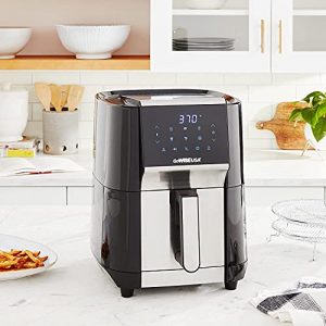 GoWISE USA 7-Quart Air Fryer & Dehydrator - with Ergonomic Touchscreen Display with Stackable Dehydrating Racks with Preheat & Broil Functions + 100 Recipes (Black/Stainless Steel)