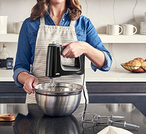 Braun Electric Hand Mixer, 9-Speed, 350W, Lightweight with Soft-Grip Anti-Slip Handle, Includes Accessories to Beat & Whisk (Multi-Whisk) and Dough Hooks to Knead + Storage Bag, MultiMix 5, HM5100